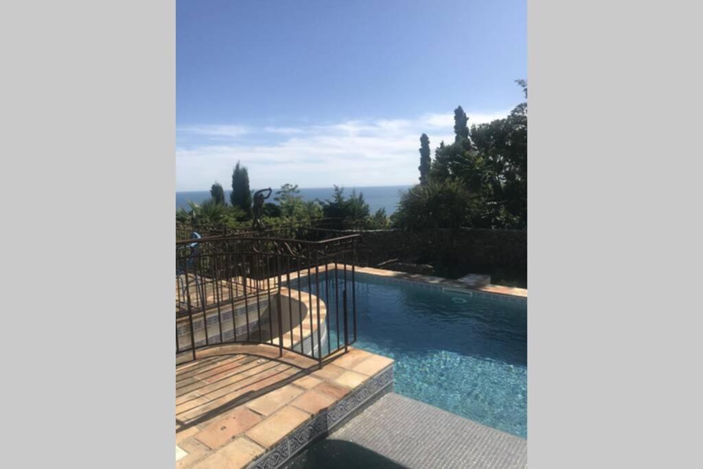 Joli Studio Au Mont St Clair Avec Vue Sur La Mer Apartment แซ็ต ภายนอก รูปภาพ