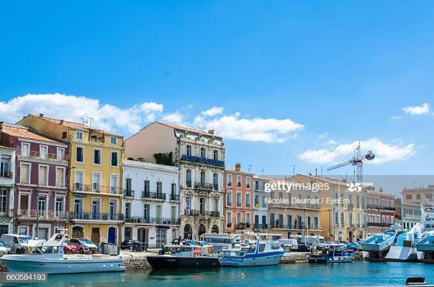 Joli Studio Au Mont St Clair Avec Vue Sur La Mer Apartment แซ็ต ภายนอก รูปภาพ